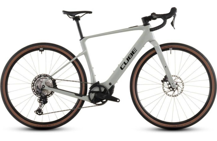 Le vélo est disponible en magasin.